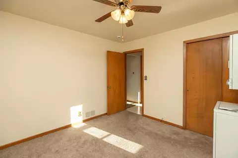 2016 E Oakland Ave, Austin, MN 55912 photo 15