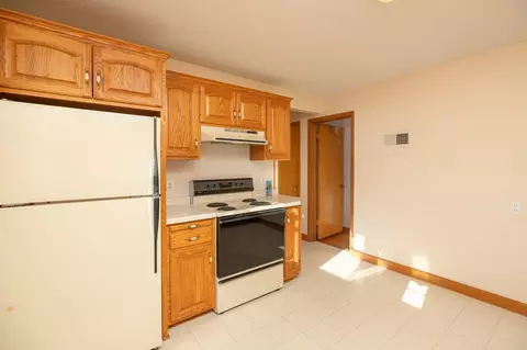 2016 E Oakland Ave, Austin, MN 55912 photo 9