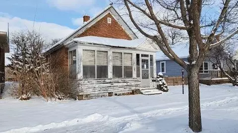 506 E Howard St, Winona, MN 55987