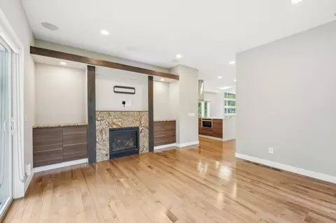 529 Division St, Excelsior, MN 55331 photo 19