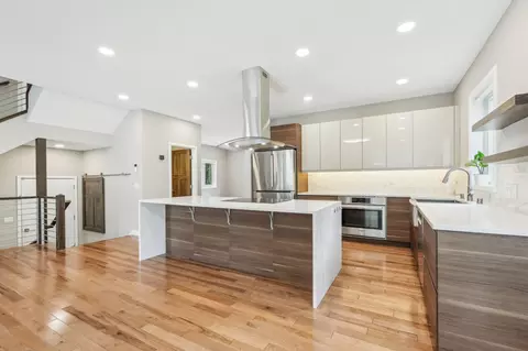 529 Division St, Excelsior, MN 55331 photo 13