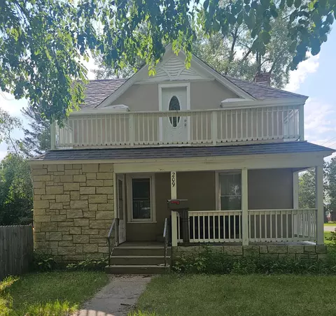 209 Lake Ave, Park Rapids, MN 56470