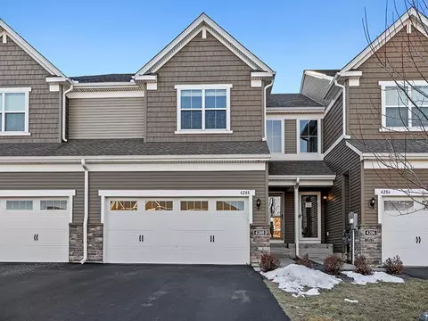4288 Corn Silk Ln, Woodbury, MN 55129