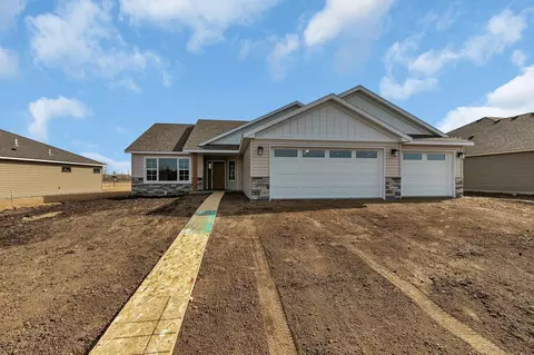 1108 Lanigan Way SW, Saint Joseph, MN 56374