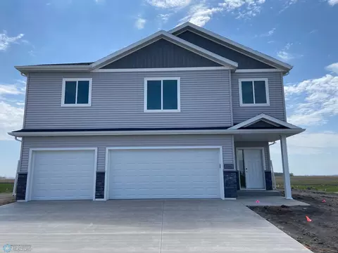 1266 Southview Dr SW, Glyndon, MN 56547