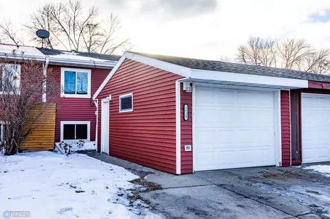 2125 2nd Ave E, West Fargo, ND 58078