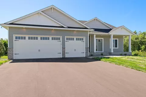 1944 Woods Pt, Waconia, MN 55387