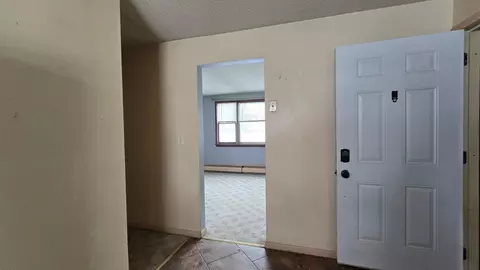 Entry Way - 709 N 6th St, Marshall, MN 56258 photo 1 of 3
