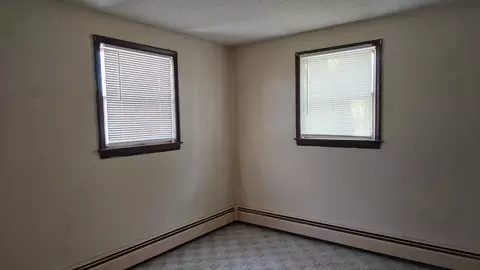 Bedroom - 709 N 6th St, Marshall, MN 56258 photo 5 of 5