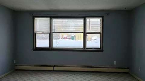 Living - 709 N 6th St, Marshall, MN 56258 photo 1 of 1