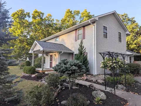 8900 Syndicate Ave, Circle Pines, MN 55014