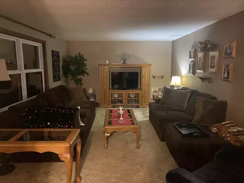 182 2nd St, Tracy, MN 56175 photo 4
