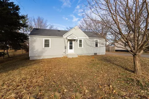 205 Heritage Blvd NW, Isanti, MN 55040