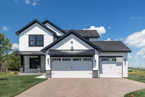 9992 14th Cir NE, Saint Michael, MN 55376