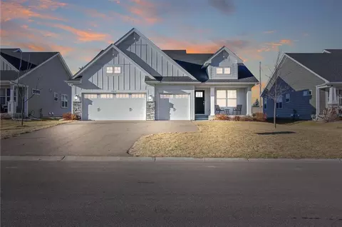 12830 Erskin Cir NE, Blaine, MN 55449