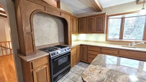 Kitchen - 1729 Cooper Ave S, Saint Cloud, MN 56301 photo 2 of 5