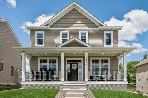 8559 Oakview Way N, Maple Grove, MN 55369