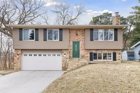 416 Division St, Excelsior, MN 55331