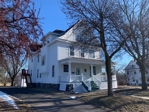 302 Red River Ave N, Cold Spring, MN 56320