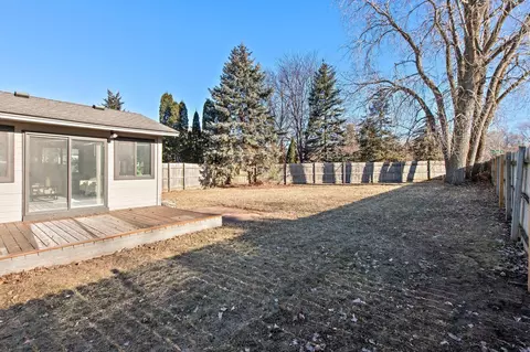 1412 Oster Dr, Eagan, MN 55121 photo 20