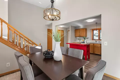 1412 Oster Dr, Eagan, MN 55121 photo 6