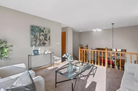 1412 Oster Dr, Eagan, MN 55121 photo 10