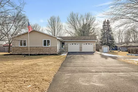 7843 Fairlawn Rd, Princeton, MN 55371