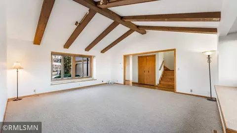1305 Northway Cir, Saint Cloud, MN 56303