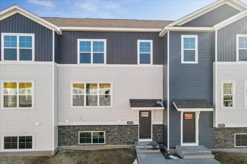 8617 London Cir NE #C, Blaine, MN 55449