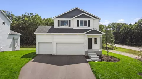 1329 Violet St, New Richmond, WI 54017