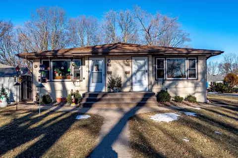 955957 Warner Ave, South Saint Paul, MN 55075