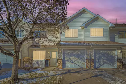 5303 206th St W #132, Farmington, MN 55024