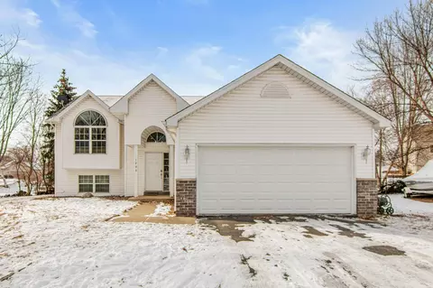 1203 Hemlock Cir, Buffalo, MN 55313