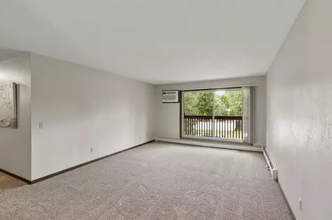 14620 Garrett Ave #208, Apple Valley, MN 55124
