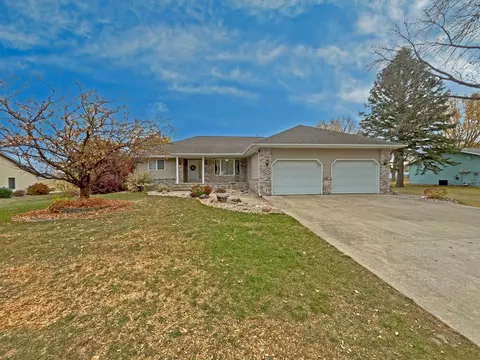 309 3rd St N, Kerkhoven, MN 56252