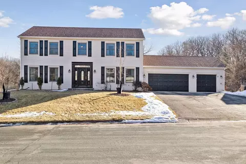 1618 Murphy Pkwy, Eagan, MN 55122