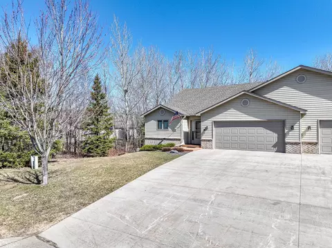 Exterior - 309 Hickory St, Duluth, MN 55811 photo 1 of 7