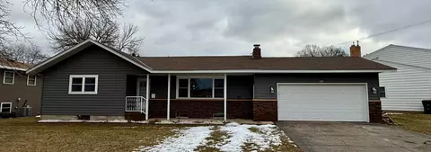 811 Washburne Ave, Paynesville, MN 56362
