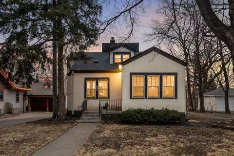 437 Penn Ave S, Minneapolis, MN 55405