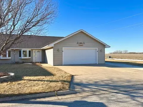 814 Hollerud Ave, Lyle, MN 55953