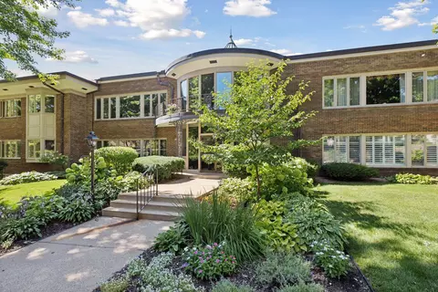 3540 James Ave S #103, Minneapolis, MN 55408