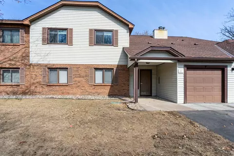 23 Crusader Ave E #C, West Saint Paul, MN 55118