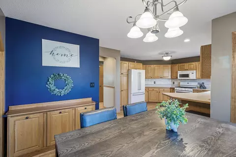 1858 Tierney Dr, Hastings, MN 55033