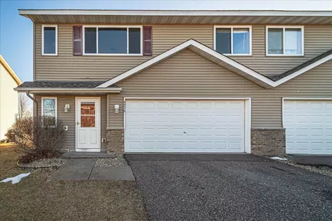 9216 Golden Pond Ln N, Monticello, MN 55362