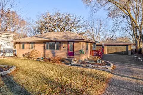 10699 President Dr NE, Blaine, MN 55434