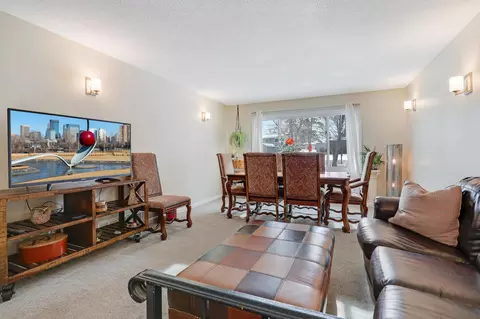 1852 Pumice Pt, Eagan, MN 55122 photo 8