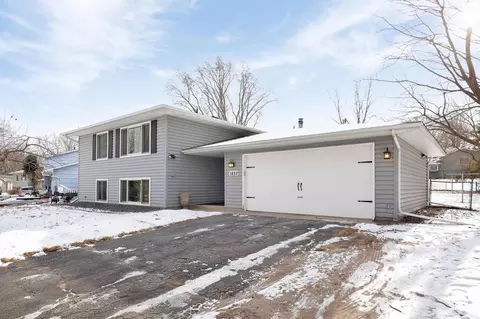 1852 Pumice Pt, Eagan, MN 55122 photo 2