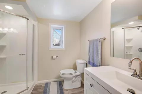 1852 Pumice Pt, Eagan, MN 55122 photo 24