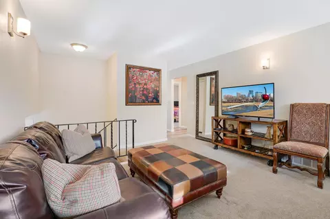 1852 Pumice Pt, Eagan, MN 55122 photo 7