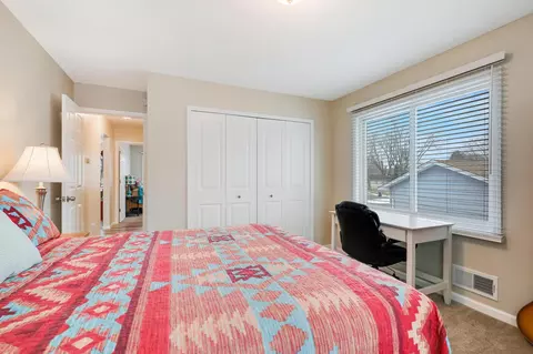 1852 Pumice Pt, Eagan, MN 55122 photo 17